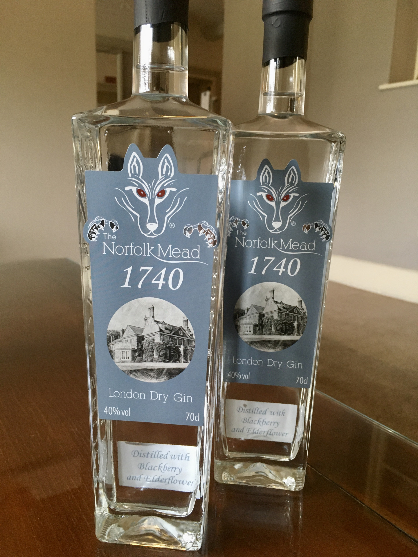 Norfolk Mead 1740 Gin distilled with Blackberry and Elderflower