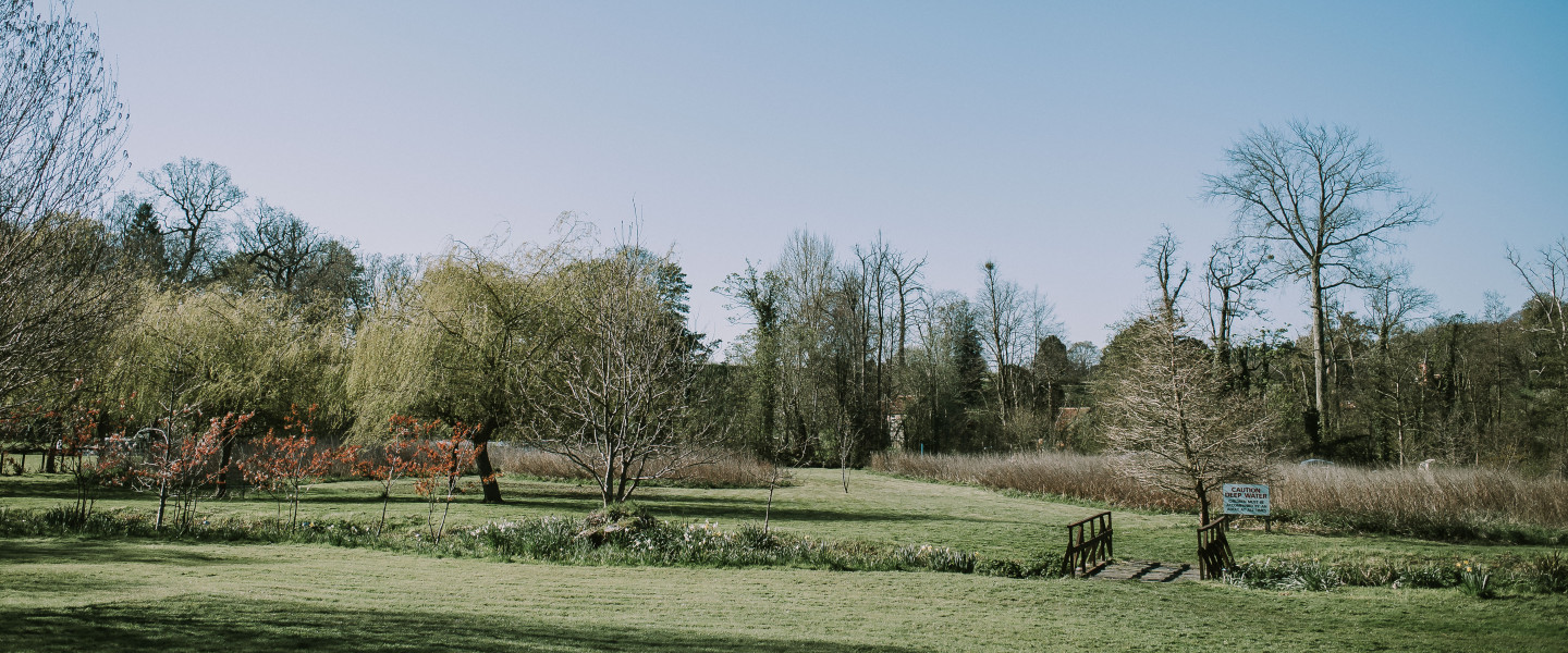 Norfolk | River Bure | Relax | Grounds